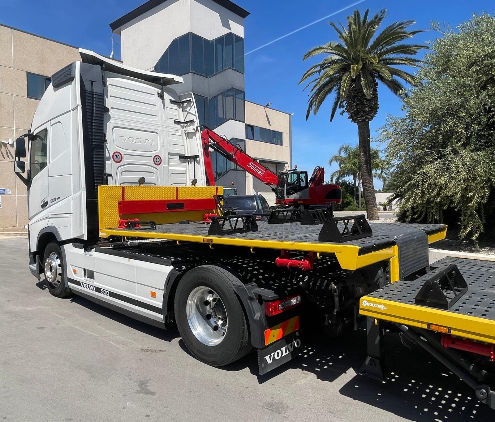 VOLVO FH500 DEL 2017 EURO 6 + SEM. RIM. CARRELLONE