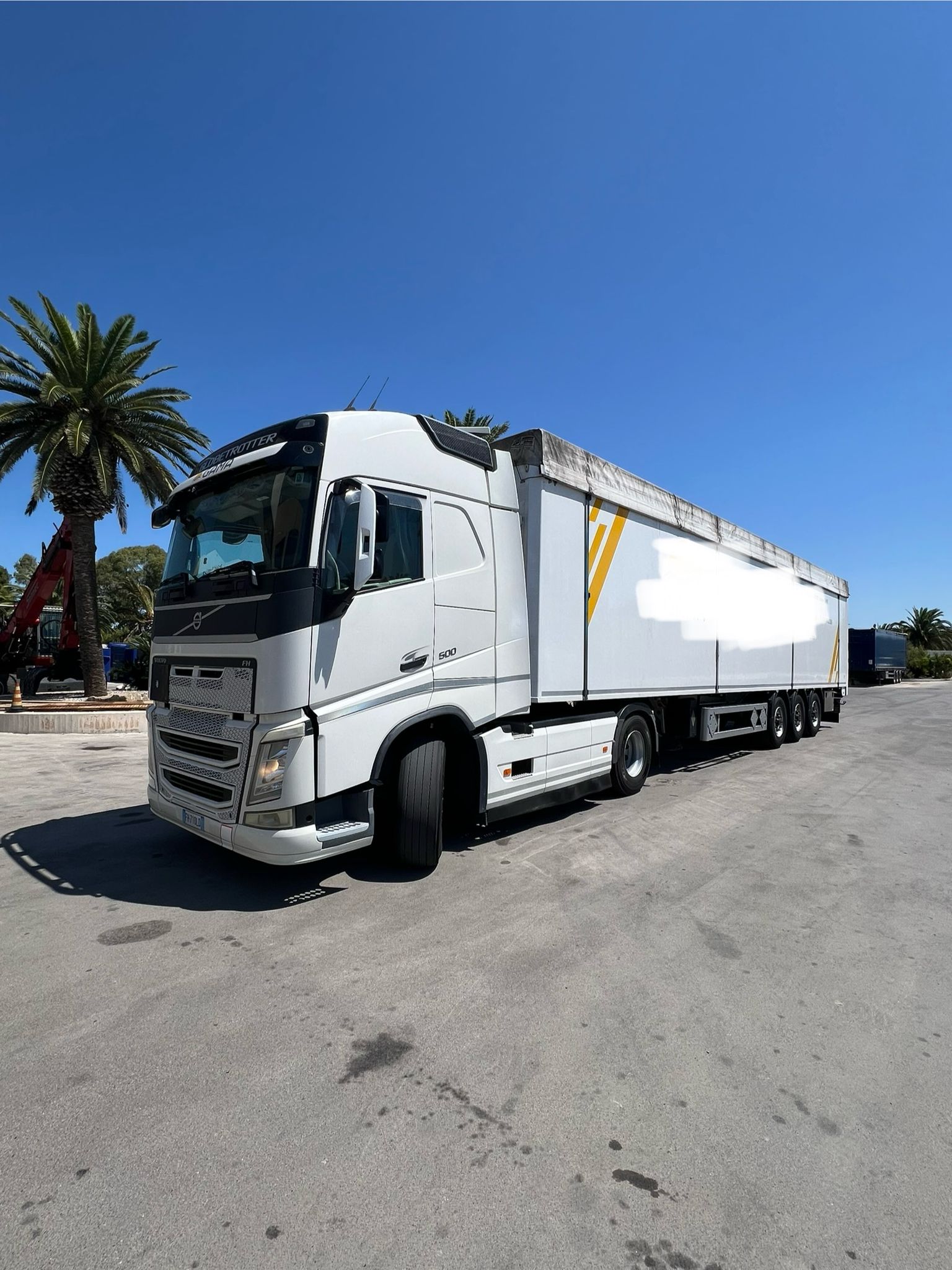 TRATTORE VOLVO FH540 EURO 6 + SEM.RIMORCHIO WALKING FLOOR