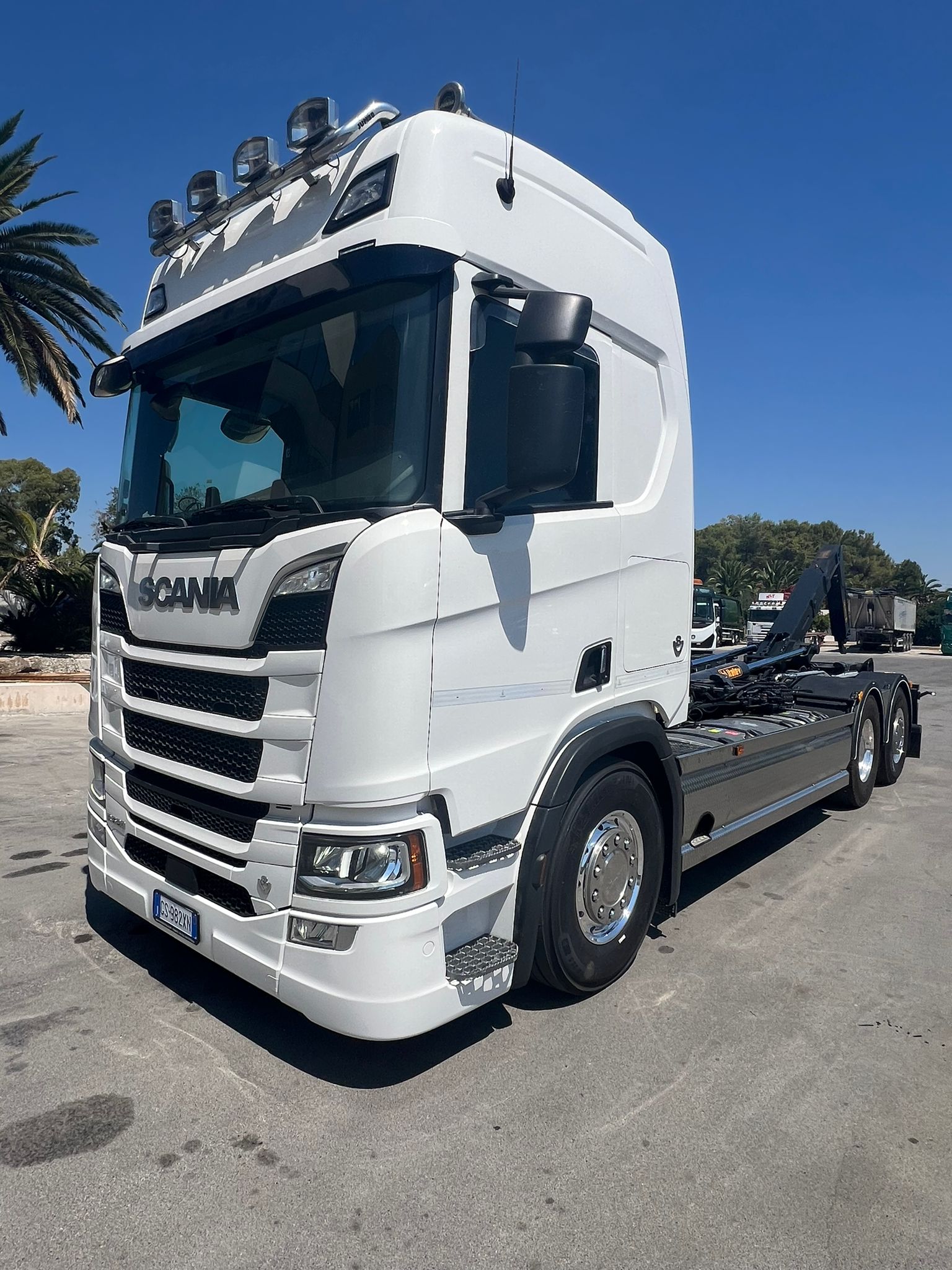 SCARRABILE SCANIA R520 6X2 DEL 2018 EURO6