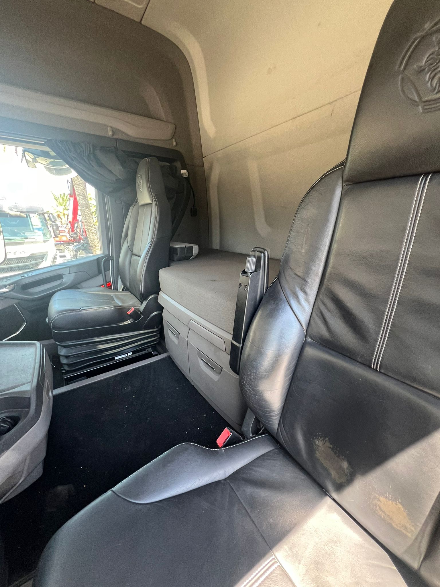 SCARRABILE SCANIA R520 6X2 DEL 2018 EURO6