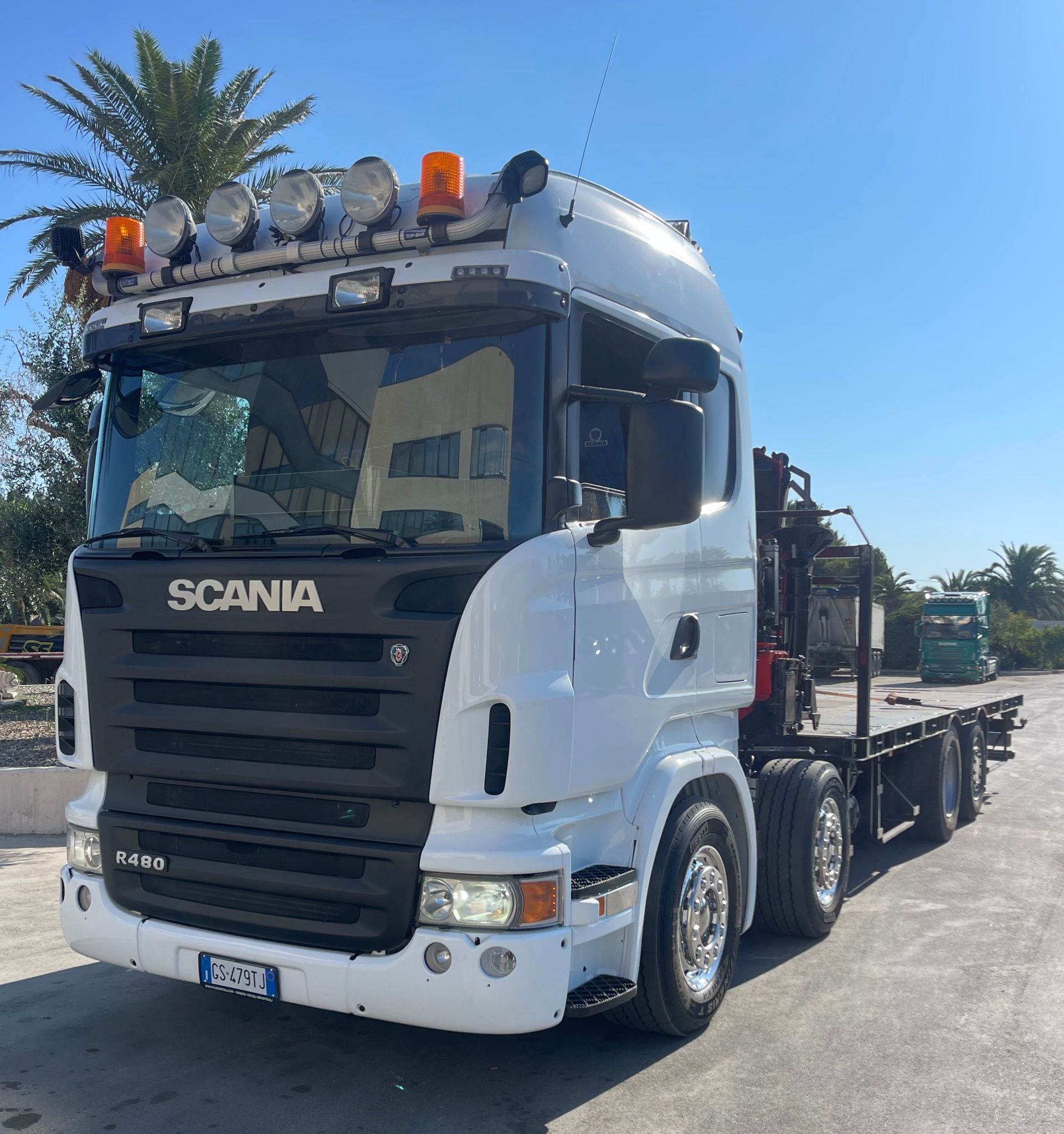 SCANIA R480 8X2 ANNO 2007 CON GRU FASSI 660 +JIB