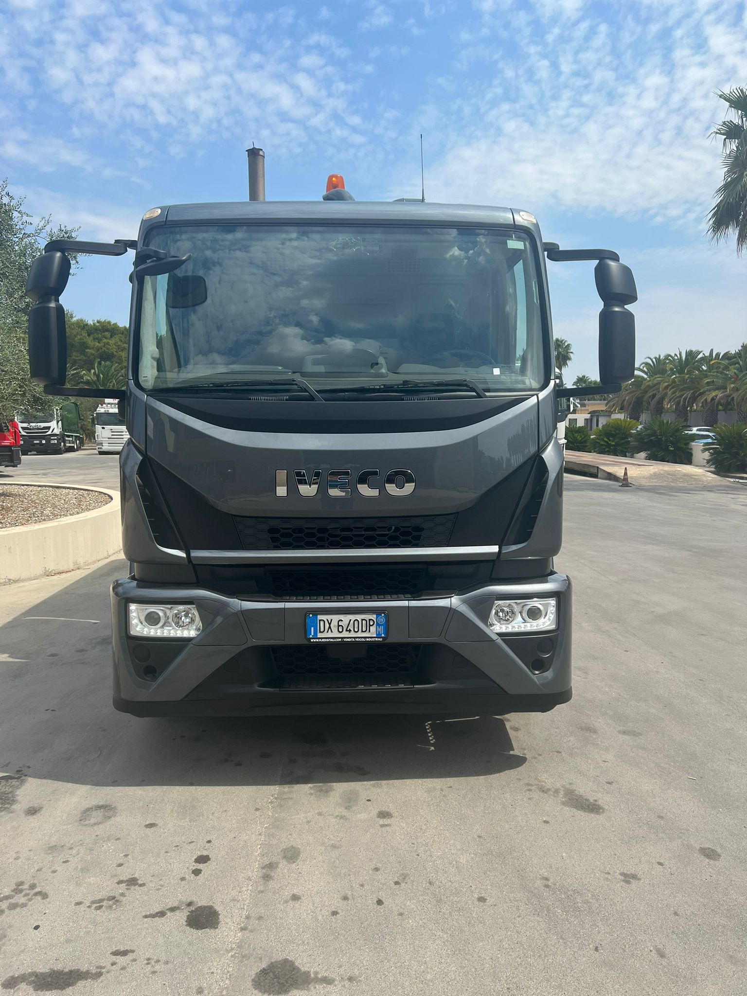 AUTOSPURGO IVECO 180E30 EURO 5 ATT. MORO