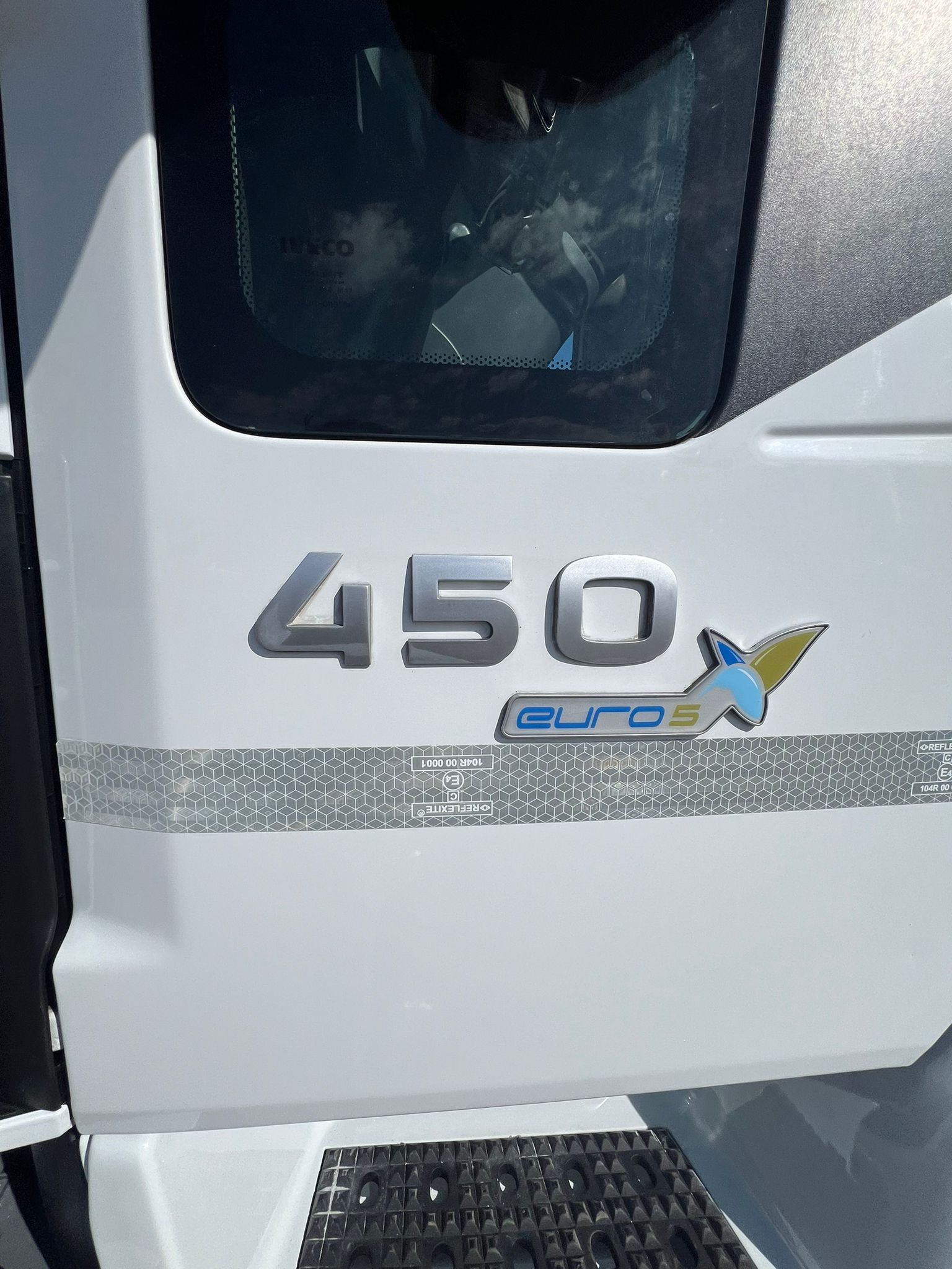 SCARRABILE IVECO 450 EURO 5 ADR BRACCIO BOB