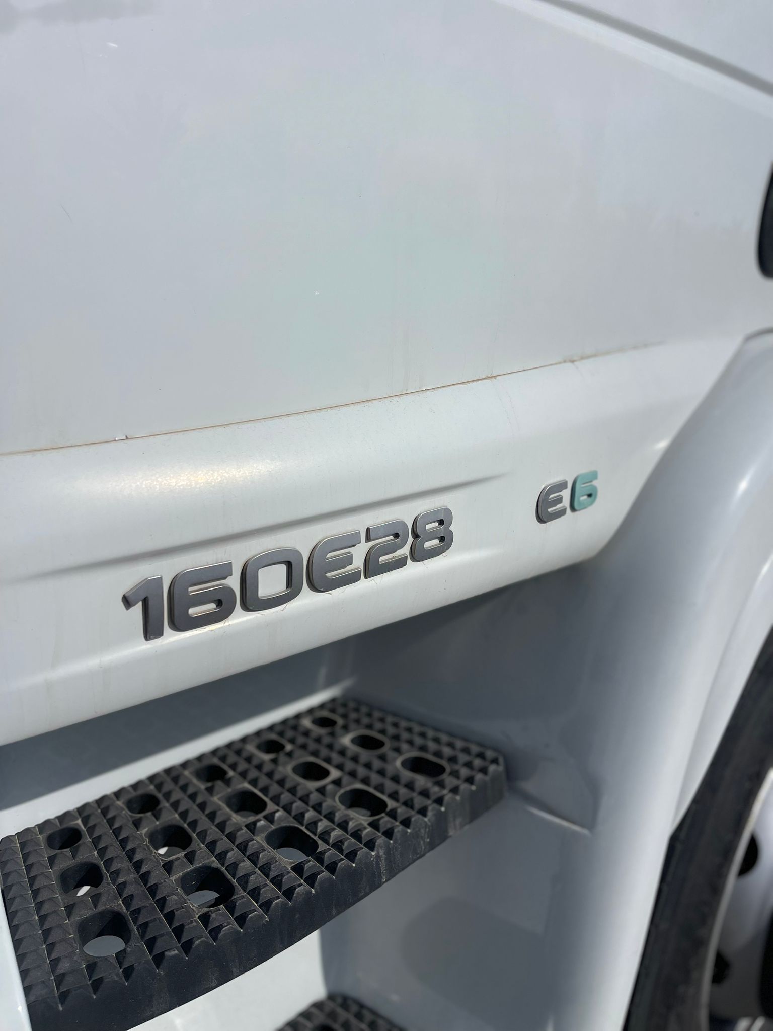 SCARRABILE IVECO 160E28 EURO 6 BRACCIO NUOVO