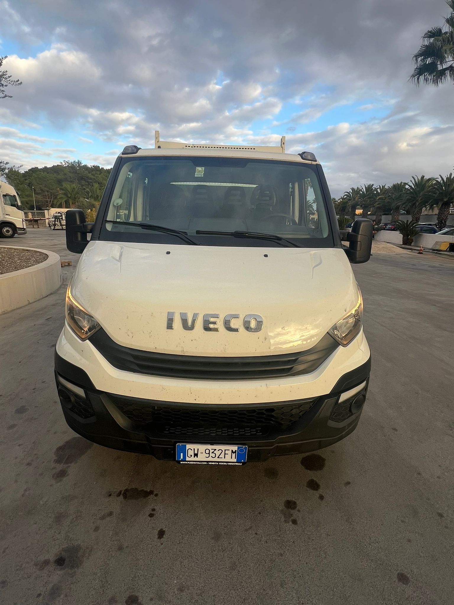 IVECO DAILY 35C12 DEL 10-2016 RIBALTABILE CABINA DOPPIA