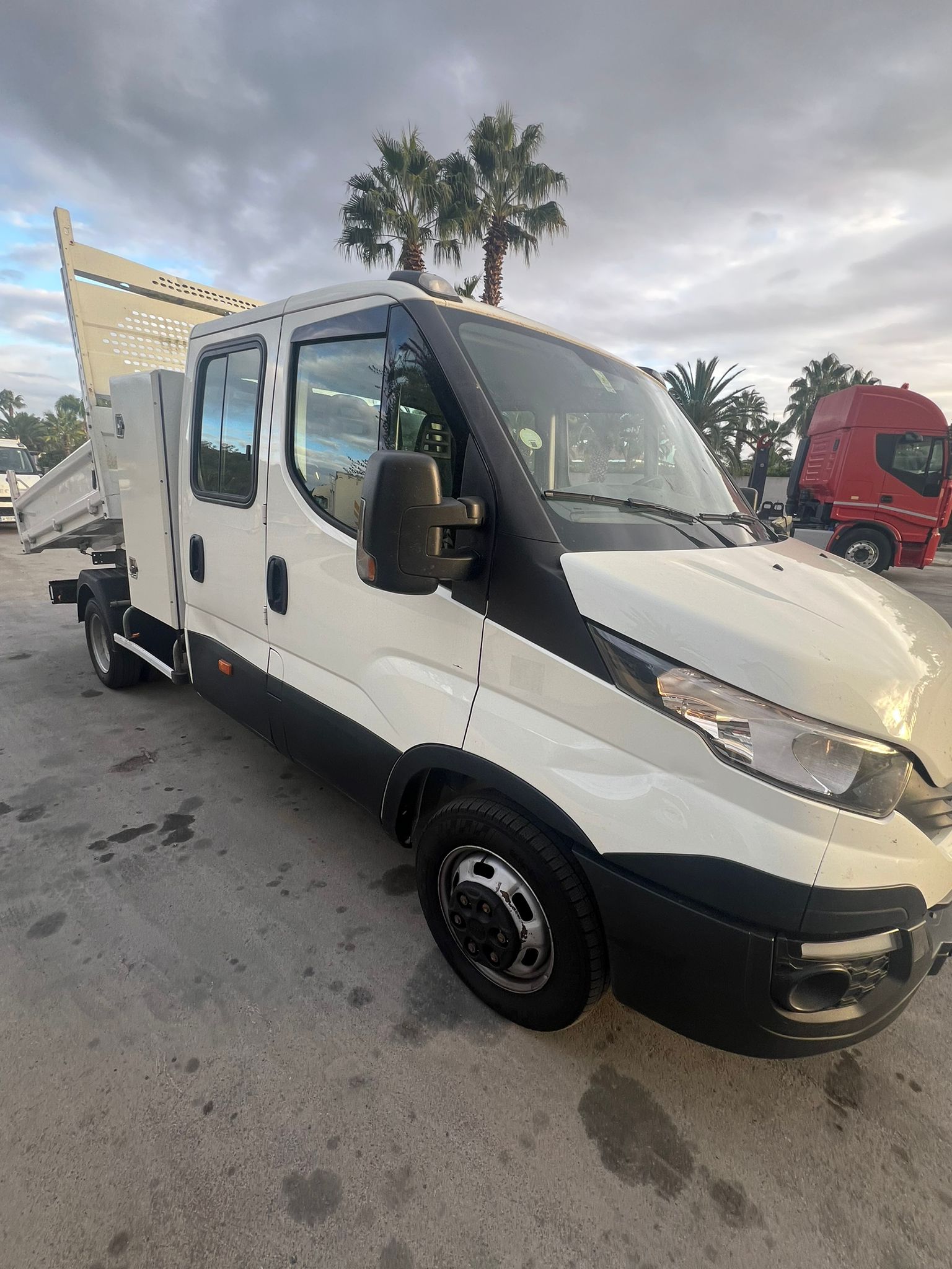 IVECO DAILY 35C12 DEL 10-2016 RIBALTABILE CABINA DOPPIA