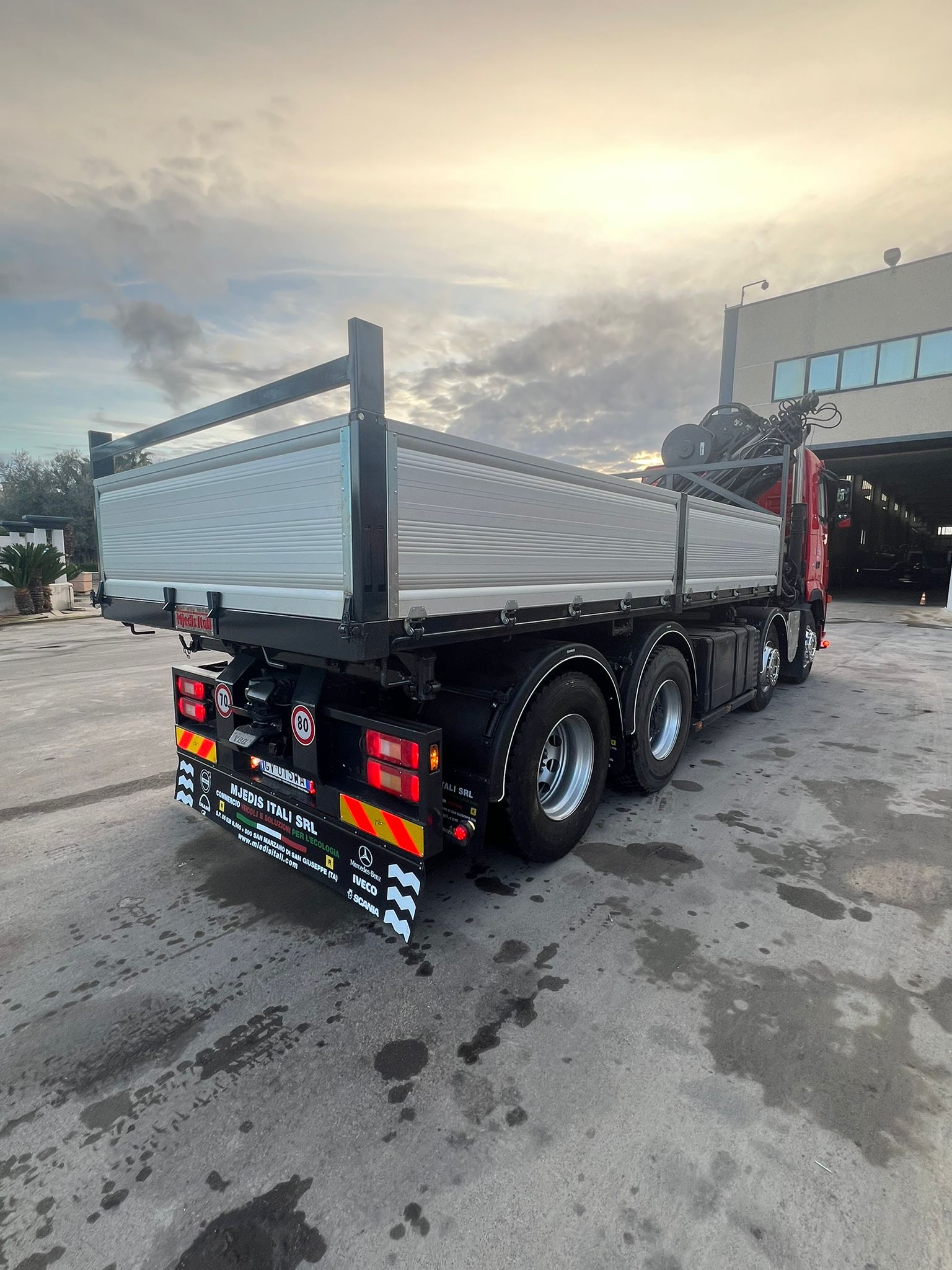 VOLVO FH480 EURO 5 CON GRU HIAB