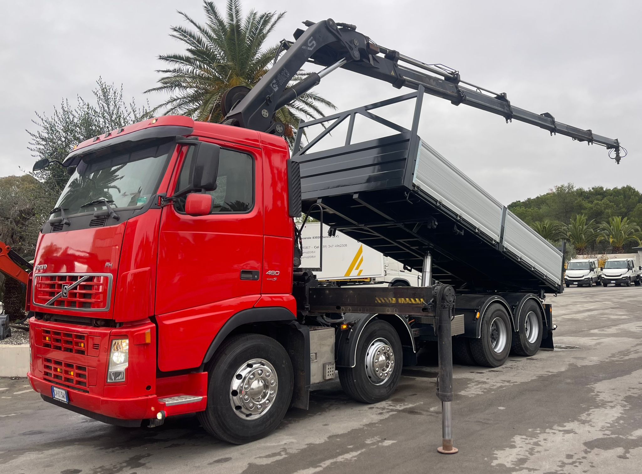 VOLVO FH480 EURO 5 CON GRU HIAB